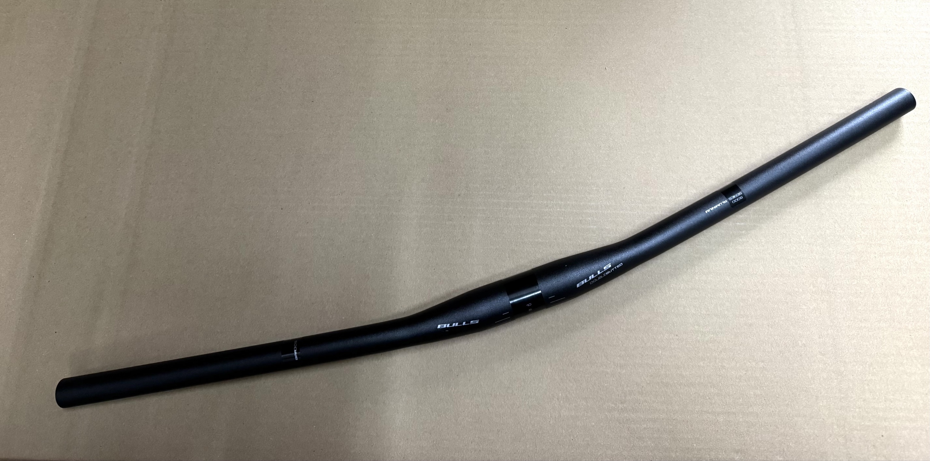 Contec Moab Riser 15 Bulls Logo 31,8/720mm Contec Moab Riser 15 Bulls Logo 31,8/720mm