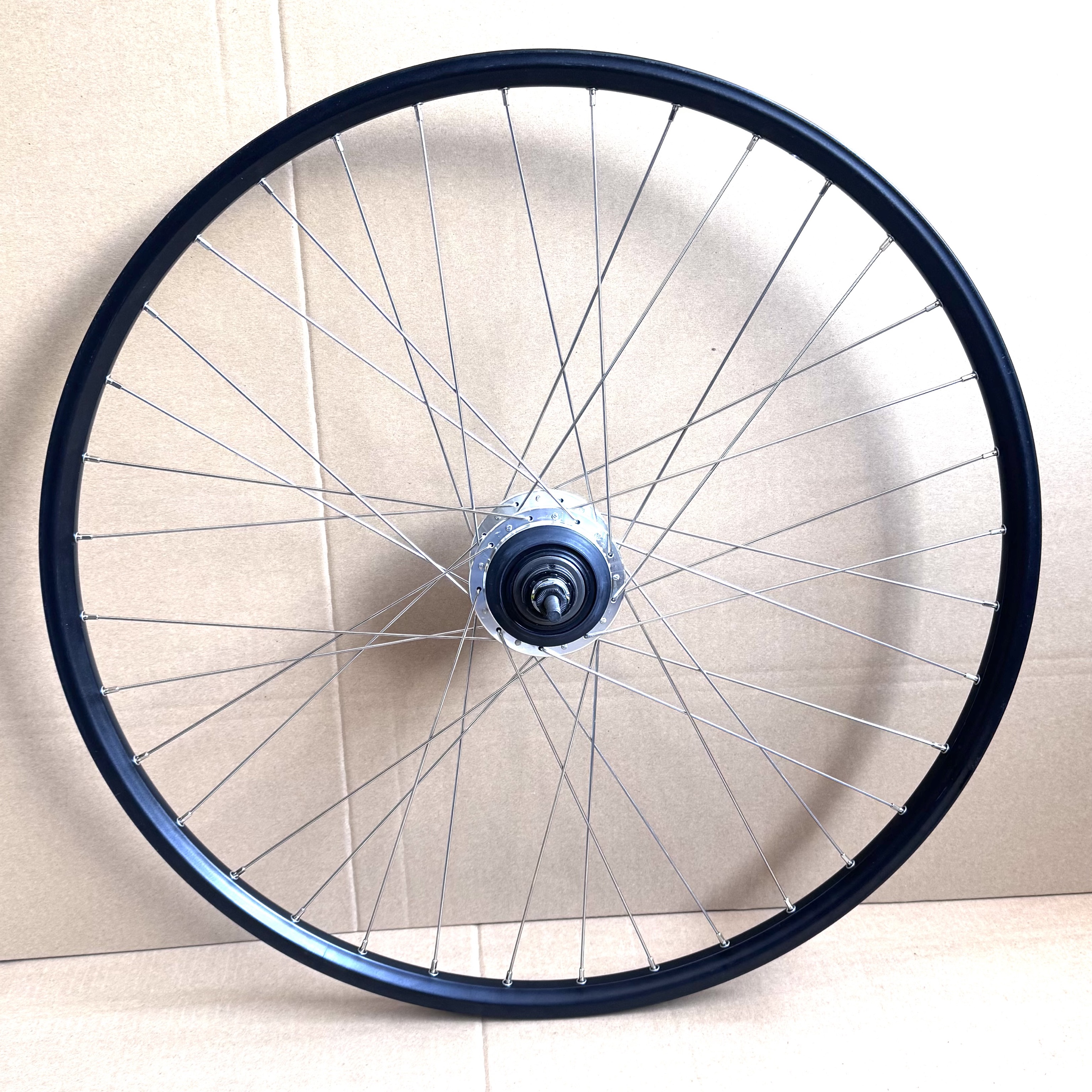 28" Hinterrad Shimano Nexus SG-C3001-7D/Remerx Top Disc silber/schwarz 28" Hinterrad Shimano Nexus SG-C3001-7D/Remerx Top Disc silber/schwarz