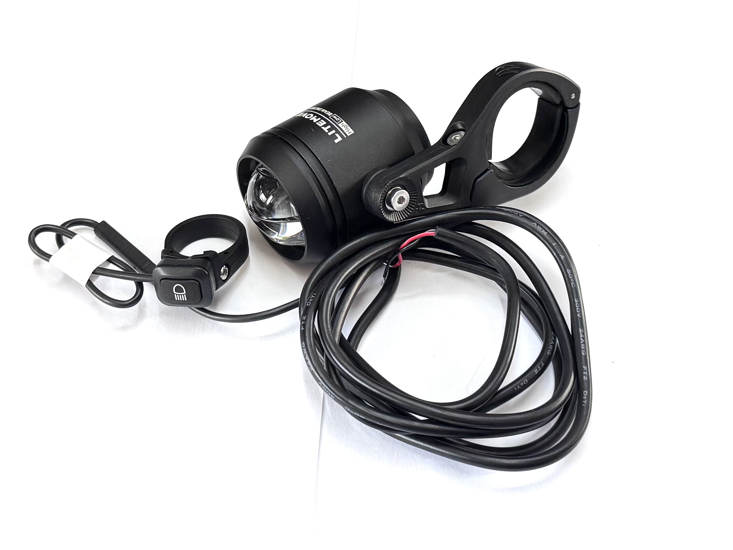 Litemove AE-130 Scheinwerfer sidemount E-Bike 130 Lux inkl. Fernlichtschalter Litemove AE-130 Scheinwerfer sidemount E-Bike 130 Lux inkl. Fernlichtschalter