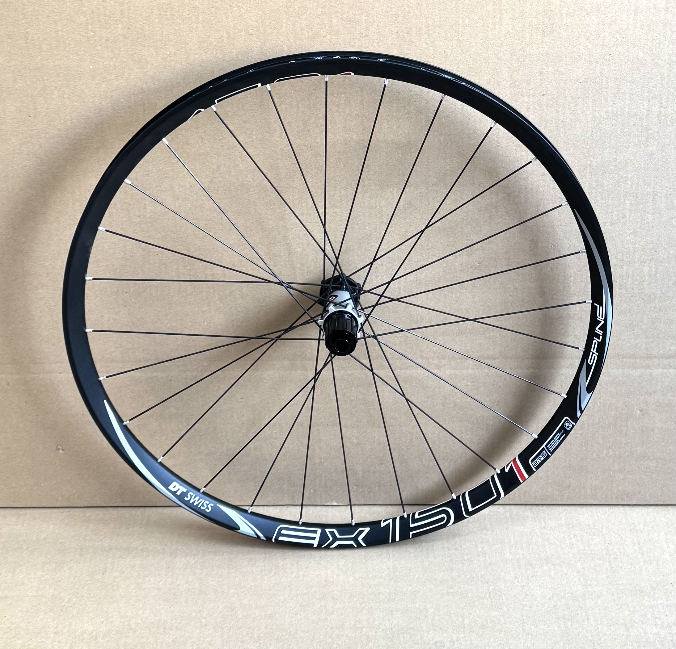 DT Swiss EX1501 Hinterrad 27,5" schwarz DT Swiss EX1501 Hinterrad 27,5" schwarz